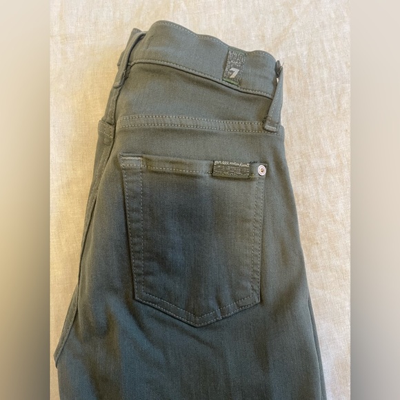 7 For All Mankind skinny jeans - Picture 3 of 4